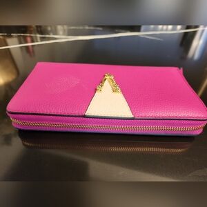 NEW VERSACE WOMAN WALLET